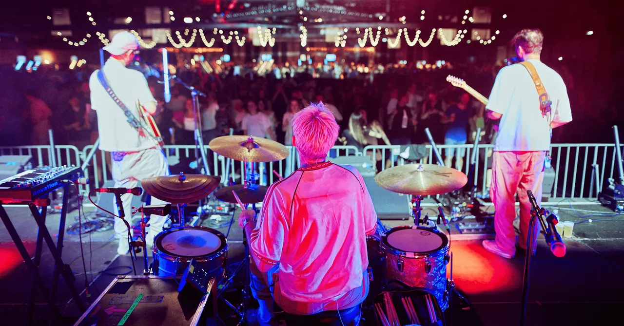 Image of Schach zu Dritt