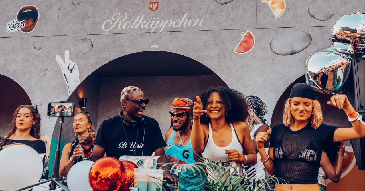 Image of Schach zu Dritt