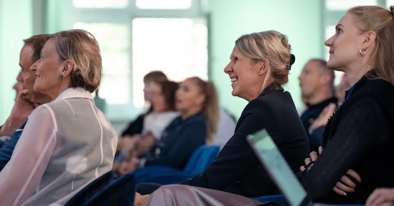 Image of Schach zu Dritt